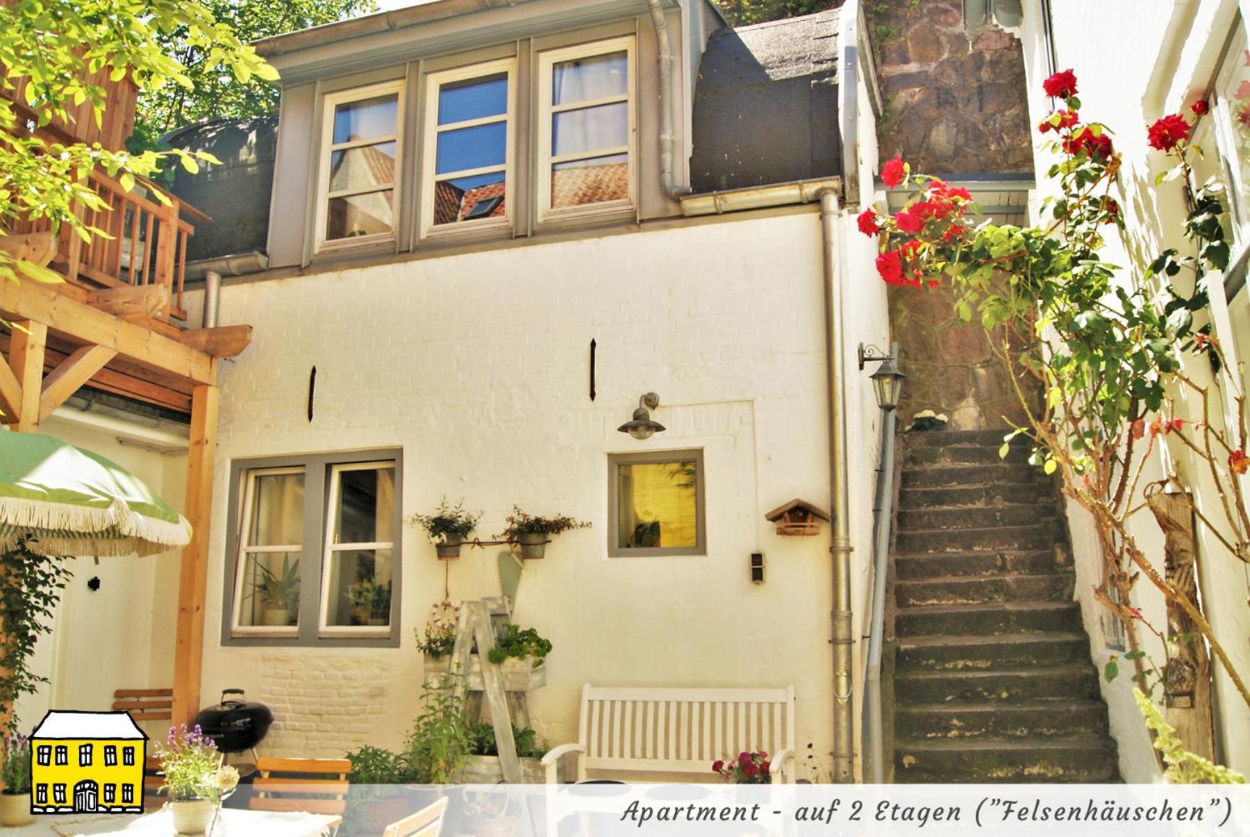 Das Gelbe Haus - Drei Besondere Ferienwohnungen فلنسبورغ المظهر الخارجي الصورة