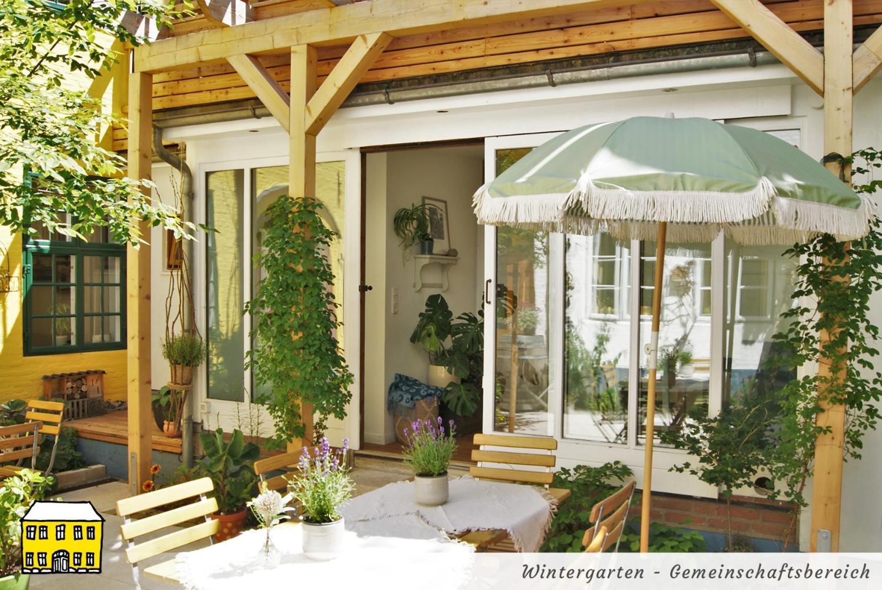 Das Gelbe Haus - Drei Besondere Ferienwohnungen فلنسبورغ الغرفة الصورة